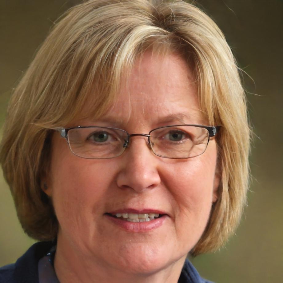 Everly Thatcher, Research Director